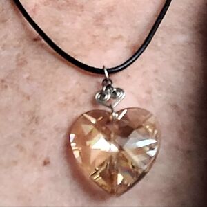 VINTAGE YANI Z. CRYSTAL AMBER COLORED  HEART NECKLACE, NEVER WORN